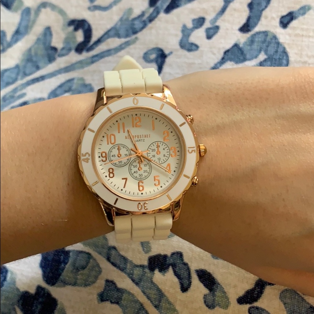 ⚡️$2 with purchase⚡️rose gold watch